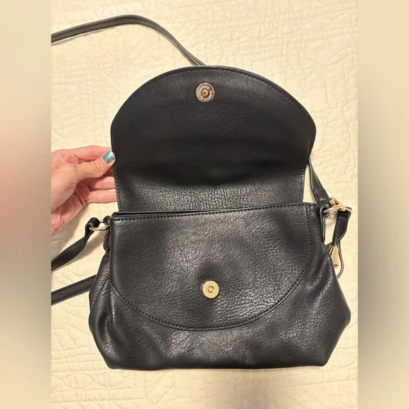 NWOT LC Lauren Conrad Blair Leather Crossbody Bag - Black - Picture 6 of 13